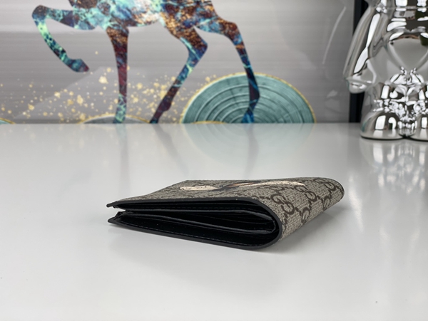 グッチ財布コピー側面デザイン